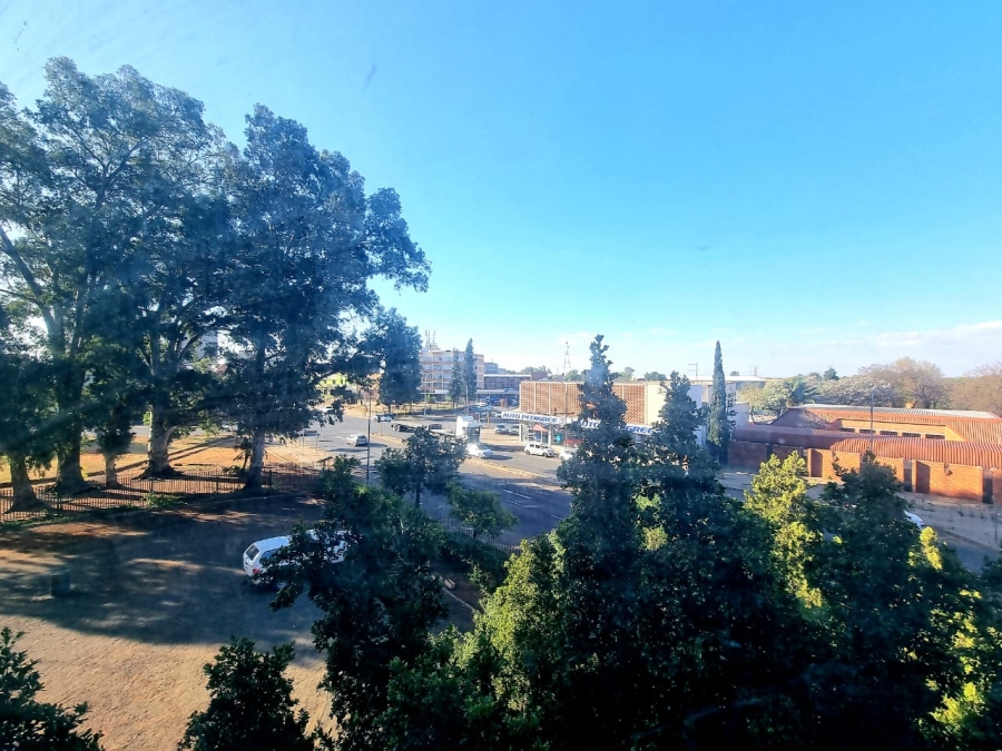 1 Bedroom Property for Sale in Kimberley Central Northern Cape